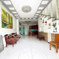 Bán Nhà Phố 3 Tầng Sổ Hồng Riêng View Công Viên 2,3 Tỷ Tặng Nội Thất