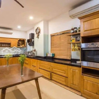 Giảm Hẳn 3 Tỷ - Villa 3 Tầng, Ngay Bãi Tắm Phạm Văn Đồng, Dòng Tiền Khai Thác Tốt Gần 300 Triệu/Tháng.