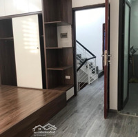 Bán Nhà 2 Mặt Thoáng Mỹ Đình, 58M2, Cạnh C3 Mỹ Đình, Khu Vực Sầm Uất Chỉ 9 Tỷ 8