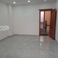 Cho Thuê Nhà Hẻm Xe Hơi__ Lê Văn Thọ Phường 11___ Công Viên Làng Hoa_4X20M_3 Lầu__5P_6Wc= 19 Triệu