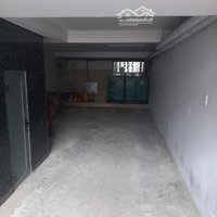 Cho Thuê Nhà Dương Hồng Garden, Có Hầm Và Thang Máy, Nội Thất Cơ Bản Đầy Đủ, Giá Bán 22 Triệu/ Tháng