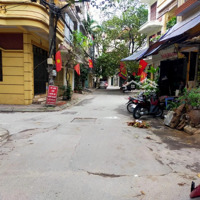 Bán Nhà Ngõ 622 Minh Khai, Ngõ Rộng Ô Tô Tránh, 40M2