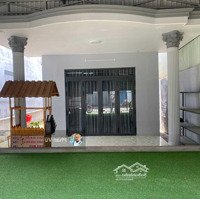 Cho Thuê Nhà Mặt Tiền Đông Minh. Ngang 8M X 26M. Giá: 8 Triệu. Liên Hệ: 0909.290.286