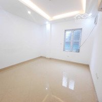 Cho Thuê Vp 61 Hoàng Cầu - 85 Trần Quang Diệu 18 - 20M2 Có Điều Hòa, Thang Máy, Để Xe T1 Giá 4 Triệu/Th