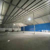 Cho thuê kho xưởng 1000m2 đường Tăng Nhơn Phú, Phước Long B, Quận 9