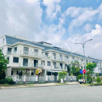 Cho Thuê Nhà Phố Lakeview City Nhà Hoàn Thiện Nội Thất Giá Bán 27 Triệu Mặt Tiền Đường 25M. Lh : 0917330220