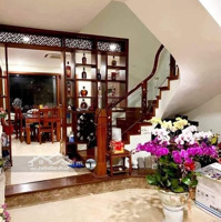 Thua Lỗ Ck Bán Gấp Nhà Liền Kề Khu Mỗ Lao Gần Chợ Mỗ Lao 58M2 Chỉ 9.48 Tỷ. Liên Hệ: 0989.62.6116