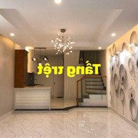 Nhà Mớihẽm Xe Hơiđường Lê Quang Định,4,5X14M,Trệt ,4Lầu,4P, 4 Vệ Sinh Giá Bán 29 Triệu.