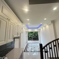 Bán Nhà Phố Phúc Tân, Gần Trường Chương Dương, 60M2