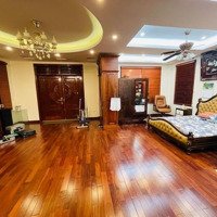 Biệt Thự Vip Hoàng Mai Quận - Vỉa Hè - Ô Tô Đường 30M 300M2