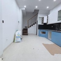 Bán Nhà Dân Xây Thuỵ Phương 38M2, 4 Tầng, Giá Bán 5.5 Tỷ Bắc Từ Liêm. Liên Hệ: 0336673258.