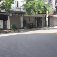 Bán Mảnh Đất Vàng Phố Gia Thượng, 250M2, 25 Tỷ, Giá Đầu Tư, Chủ Thiện Chí Bán, Thương Lượng.