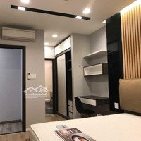 Bán Gấp Căn Hộ Chung Cư Central Garden Quận 1Diện Tích86M2 2 Phòng Ngủ 2 Vệ Sinh4Tỷ Sổ Liên Hệ: 0907 909 929 Hùng