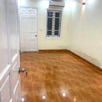 Cần Bán Nhà Ngõ 79 Cầu Giấy, Ngõ Trải Nhựa, Rộng, Nhà Thoáng Sáng, 34M2, 5 Tầng, Nhỉnh 5 Tỷ