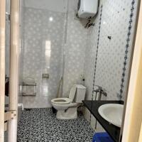 CHO THUÊ NHÀ LÀM VP CÔNG TY HOẶC Ở GĐ, NHÓM PHỐ TAM TRINH, 5 TẦNG, 30M2, 4P, 5 WC, 10 TRIỆU.