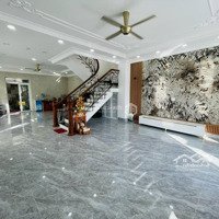 Biệt Thự Hồ Bơi 210M2 Đ. Tôn Đức Thắng - Khu Mặt Tiền Đại An 10M X 21M Mà Giá Tốt 19 Tỷ