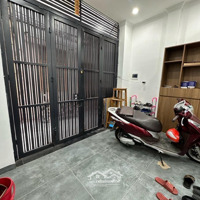 Giá Rẻ! Bán Nhà Phố Vip Quận Cầu Giấy, 3 Thoáng, Kinh Doanh, Gần Phố 68M2*4T