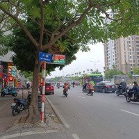 Chính Chủ Bán Nhà 3 Tầng Ngõ 84 Phố Đàm Quang Trung, Long Biên. Cách Aeon Mall Long Biên 500M