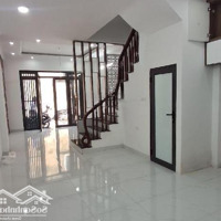 Nhà Đẹp Đông Thiên Hiếm, Nhanh Tay Mới Kịp! 40M2 Giá Chào 5,9 Tỷ, Sân Trước Nhà Rộng Thênh Thang