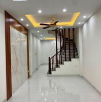 Giảm Chào 200 Triệu. Bán Nhanh Nhà Phố Trạm, Long Biên. 40M2, 4 Tầng, Về Ở Ngay.