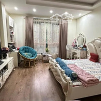 Bán Nhà Lk 5T Kđt Văn Phú, Hà Đông, Mới Đẹp Lung Linh Phong Cách Châu Âu - Gần Phố , 90M2 18.7 Tỷ