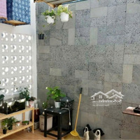 Nhà To Tiền Nhỏ - Nhà Lầu Dtsd 150 M, Ngay Giáo Xứ Đa Minh, Chợ Tân Lập, Đi Thông Phạm Văn Thuận