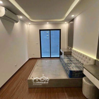 Bán Nhà Việt Hưng, Quận Long Biên 38.2M2, 5 Tầng, 5.6 Tỷ, Sát Phố, Ngõ Thông 0967.008.185