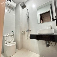 Bán Nhà - Đường Láng - Đống Đa - Nhà Đẹp - 2 Thoáng - Ngõ Thông - 40M. Giá Bán 6.95 Tỷ