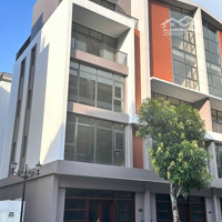 Bán Gấp Shophouse 6M Mặt Tiền, Villa Sân Vườn 104M2, Miễn Trung Gian, Vinhomes Ocean Park 3