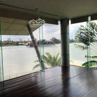 Cho Thuê Biệt Thự Gần 1000M2 View Sông Có Hồ Bơi Sân Vườn Nội Thất Đẹp Cao Cấp Tại Thảo Điền