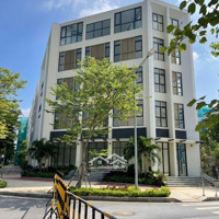 Bán Shophouse 5 Tầng Diện Tích 266M2 Mặt Đường Nguyễn Văn Huyên, Kdt Starlake, Tây Hồ , Hà Nội