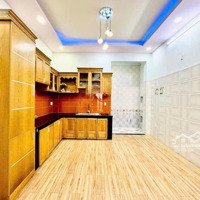 Bán Nhà 52M2 Ở Tôn Thất Thuyết, P2, Q4 1Ty750