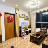 Bán Gấp Chung Cư Việt Hưng 2 Phòng Ngủ 1 Vệ Sinhban Công Dn Thoáng Mát View Vinhome