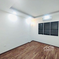 Bán Nhà Trần Khát Chân Nhà Đẹp Ở Luôn - Sát Phố - 51M2. Giá 6.X Tỷ. Liên Hệ: 0933118886.