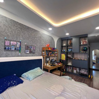 Cho Thuê Duplex Happy Valley Premier 4 Phòng Ngủ170M Nhà Siêu Đẹp Full Nt Giá Tốt Nhất Thị Trường