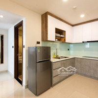 Cho Thuê Căn Hộ Saigon Royal: 81M2, 2 Phòng Ngủ 2 Vệ Sinh Full Nội Thất, Nhà Đẹp Rộng Rãi Giá 22 Triệu