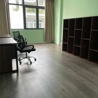 Chính Chủ -Cho Thuê Văn Phòngdiện Tích 30M2, Giá (Pql) Liên Hệ 0705.197.871 Biết Thêm Thông Tin