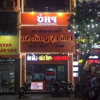 Cho Thuê Nhà Mặt Phố Nguyễn Trãi Đoạn Đẹp Nhất ,Diện Tích110M2,Mặt Tiền4,5M, Giá Thuê 40 Triệu/Th , Vỉa Hè Rộng