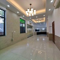 Cho Thuê Biệt Thự View Sông Everich Iii Quận 7 200M2 Có Thang Máy