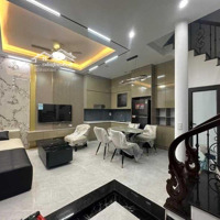 Bán Nhà Vũ Trọng Phụng - Thanh Xuân 40M2, 5 Tầng Nở Hậu, Full Nội Thất, 5.7 Tỷ