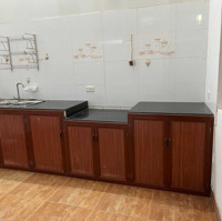 Cho Thuê Phòng Siêu Đẹp Khép Kín 50M2 Giá Bán 3, 2 Triệu Tại Ngõ 28 Đại Linh