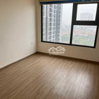 Chính Chủ Bán Gấp Căn 2 Phòng Ngủ- 1 Vệ Sinhphân Khu Gs Vin Smart, View Bể Bơi 3,4 Tỷ Bao Phí. 0961522128