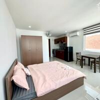 Studio ban công full nội thất Quận 10