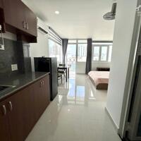 Studio ban công full nội thất Quận 10