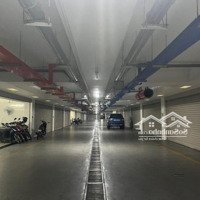 Nhà Sala Cần Cho Thuê, 5.7M X 20M, Nhà Mới 100%, Có Thang Máy Mới, Giá Bán 120 Triệu/Thg - 0931490506