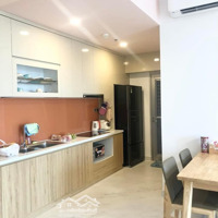 Cần Cho Thuê Căn Hộ Căn Hộ Midtown M7, 2 Phòng Ngủ View Biệt Thự, Hướng Đông Nam Mát Mẻ, Full Nội Thất