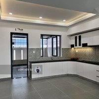 Cho Thuê Nhà Phố 3 Tầng 4 Phòng Ngủ Tại Sun Casa Central