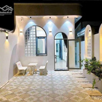 Bán Nhà Nghỉ Dưỡng( Holiday House)Diện Tích5,2 X 40=212M2 Nhà Lộ Oto Tặng Nội Thất Giá Rẻ Chính Chủ