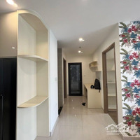 Bán Gấp Căn Hộ 2 Phòng Ngủvinhomes Grand Park, Tầng 24, View Nội Khu, Sổ Sẵn, Giá Bán 2,35 Tỷ, Full Nội Thất.