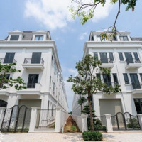 Bán Biệt Thự 170M2 Hướng Đông Nam Siêu Thoáng Đẹp, Bàn Giao Luôn Có Hỗ Trợ 0% Lãi Suất Đến 36 Tháng